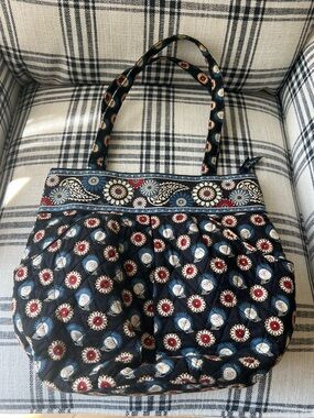 Vera Bradley Floral Pattern Shoulder Bag
